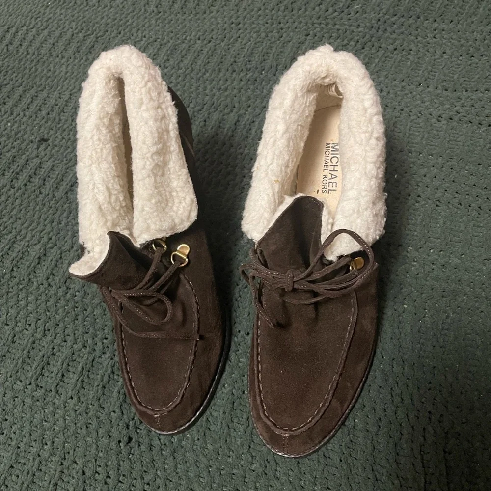 Michael Kors Fur-lined Wedged Heeled Boots - Picture 4 of 11